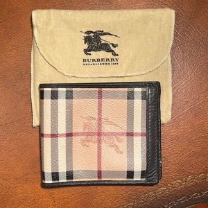 Men’s Burberry classic Haymarket check billfold